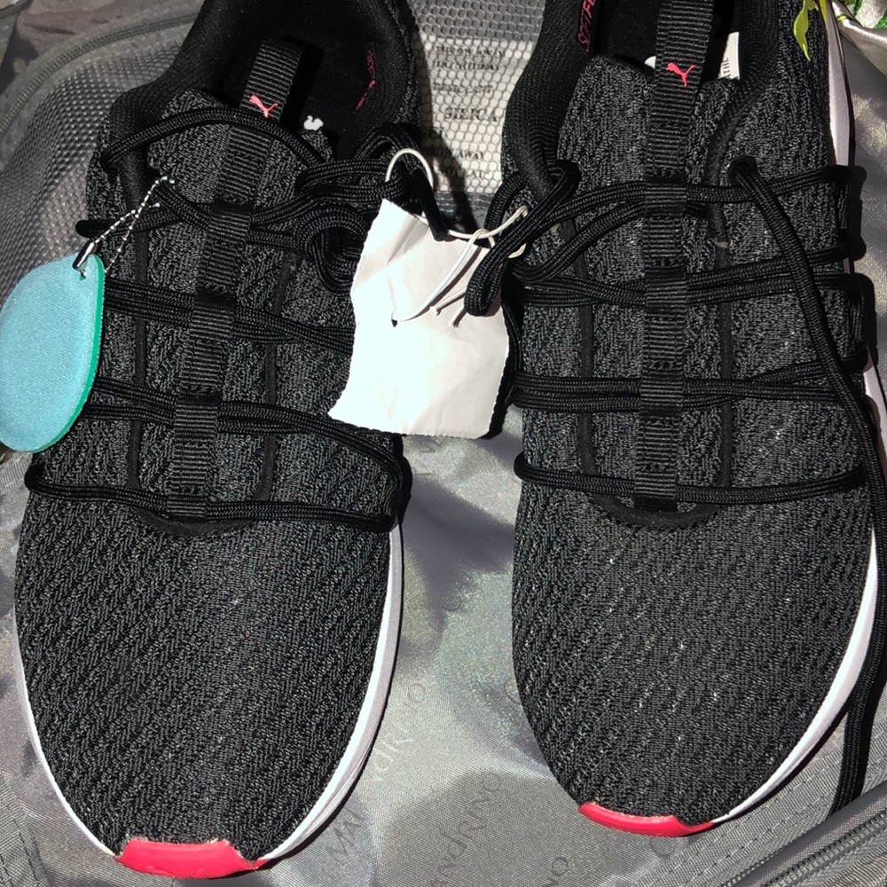 Brand new Puma Tennis Shoe